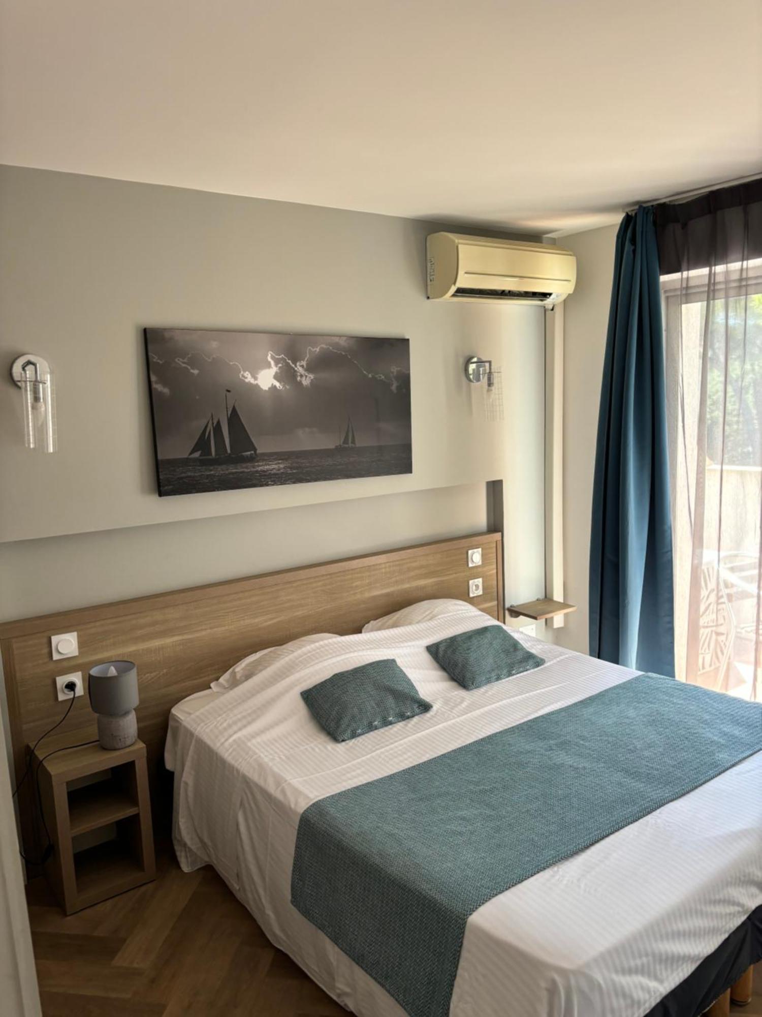 Hotel La Voile Bormes-les-Mimosas Eksteriør billede