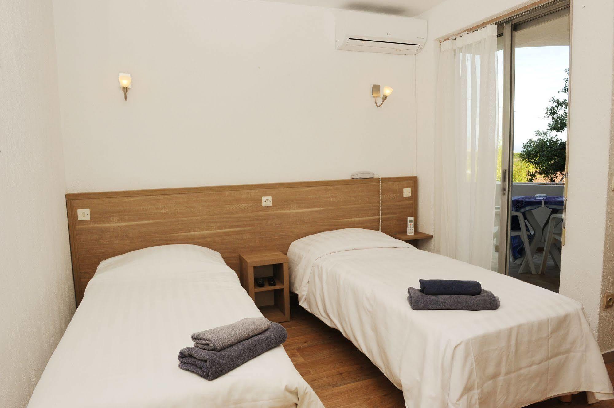 Hotel La Voile Bormes-les-Mimosas Eksteriør billede